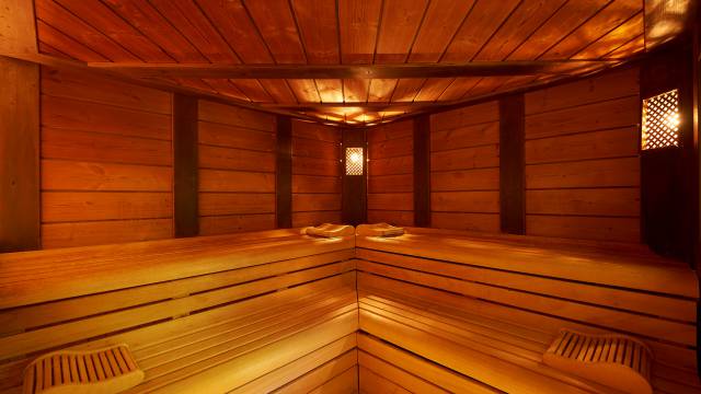 Finnish sauna 90°