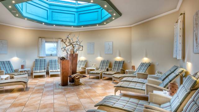 Relaxation room with glass dome