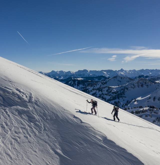 When the country is wrapped in a white coat, the world becomes silent.  - Hotel Dein Engel Oberstaufen